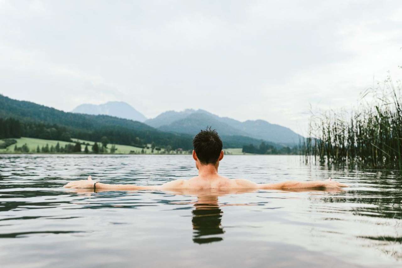 09_arlbergerhof_header_badestrand