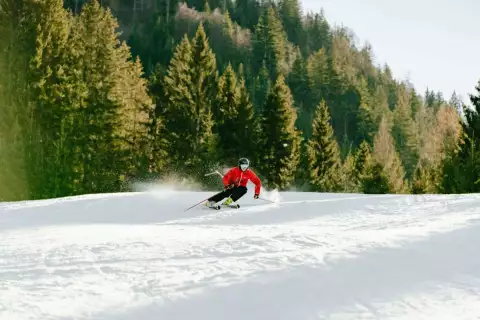 03_hotel-arlbergerhof_ski