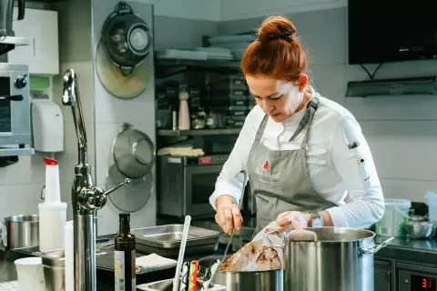 02_hotel-arlbergerhof_christine-kochen